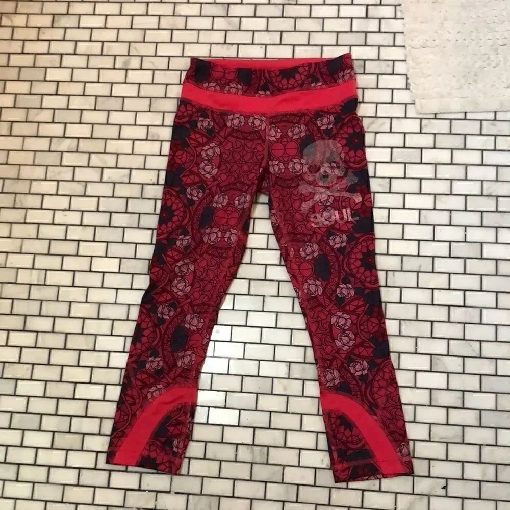 Lululemon x soul cycle pace rival crops rose skull
